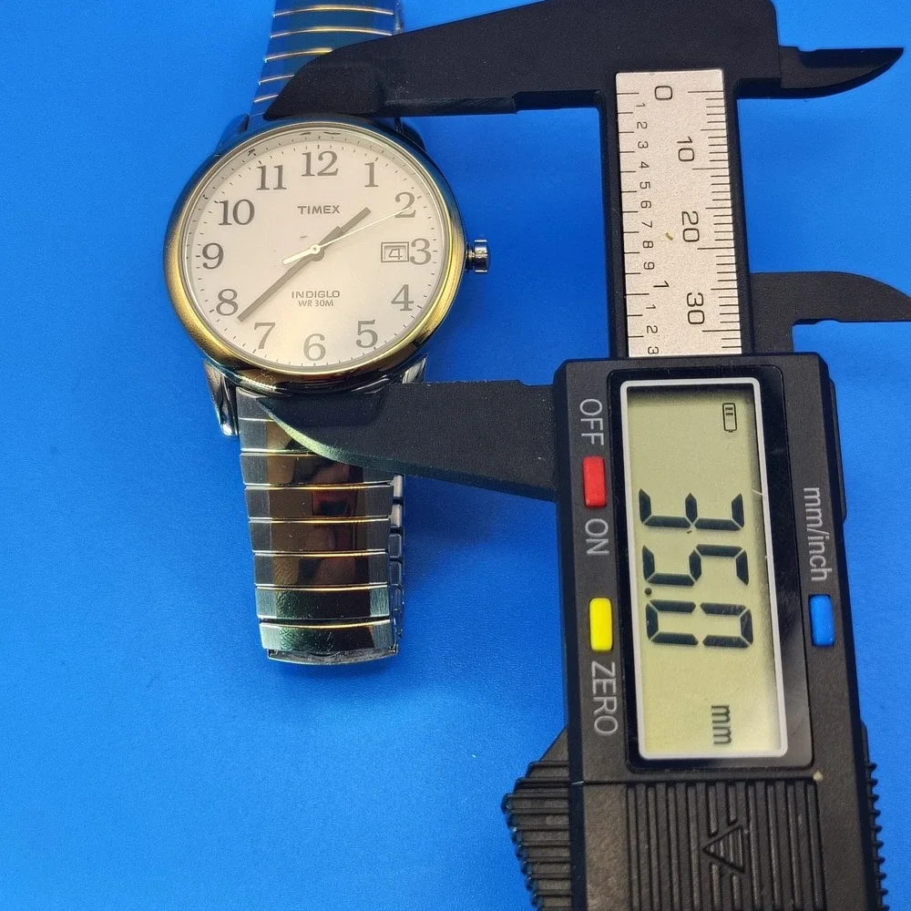 Vintage 2008 Timex Indiglo Easy Reader Date 35mm Two Tone Men's Quartz Watch‎